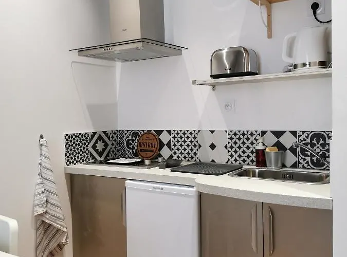 Le Cocon Du Centre Апартаменты *